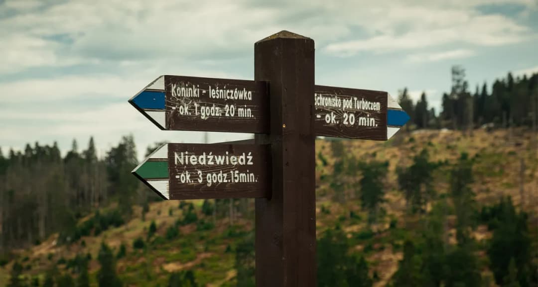 Niebieski szlak co oznacza i dlaczego warto go poznać w górach