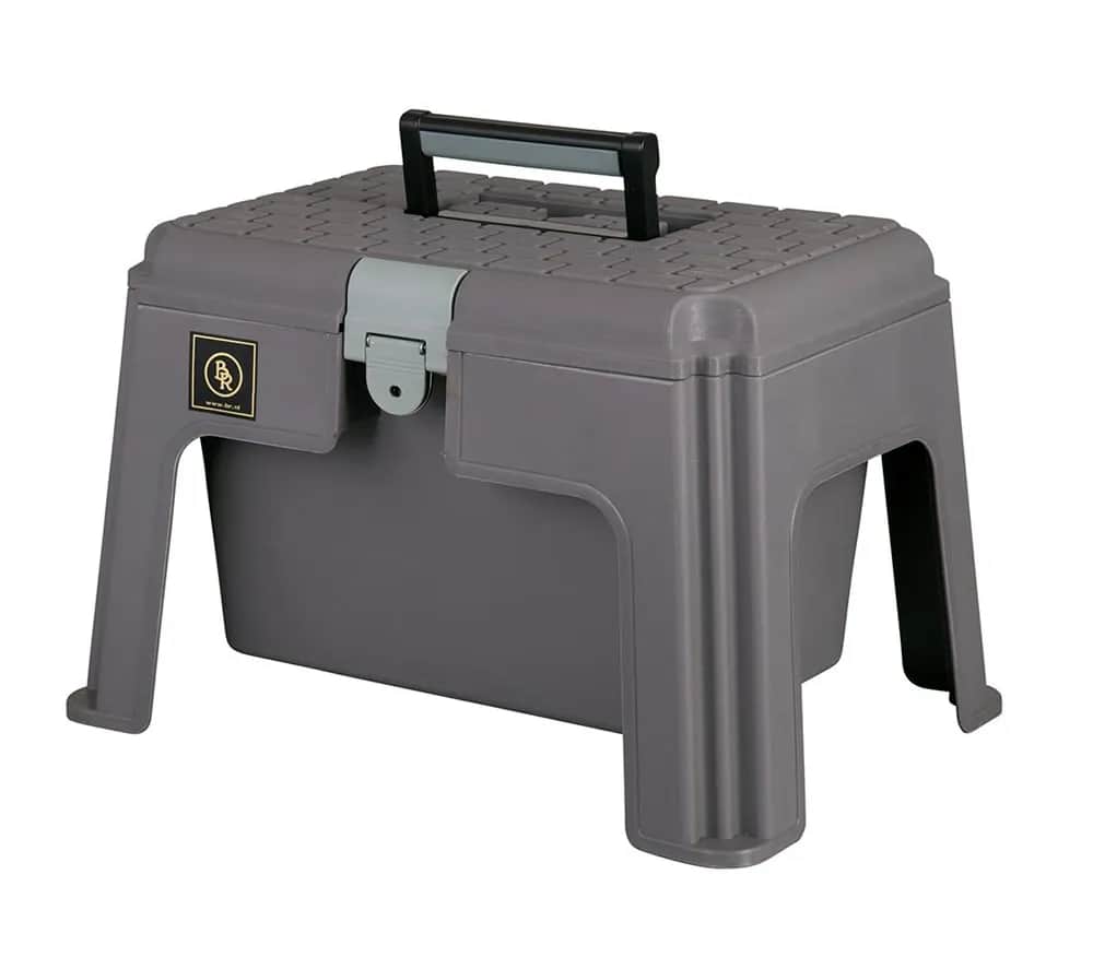 Najlepsze skrzynki jeździeckie: wybierz idealne rozwiązanie dla konia