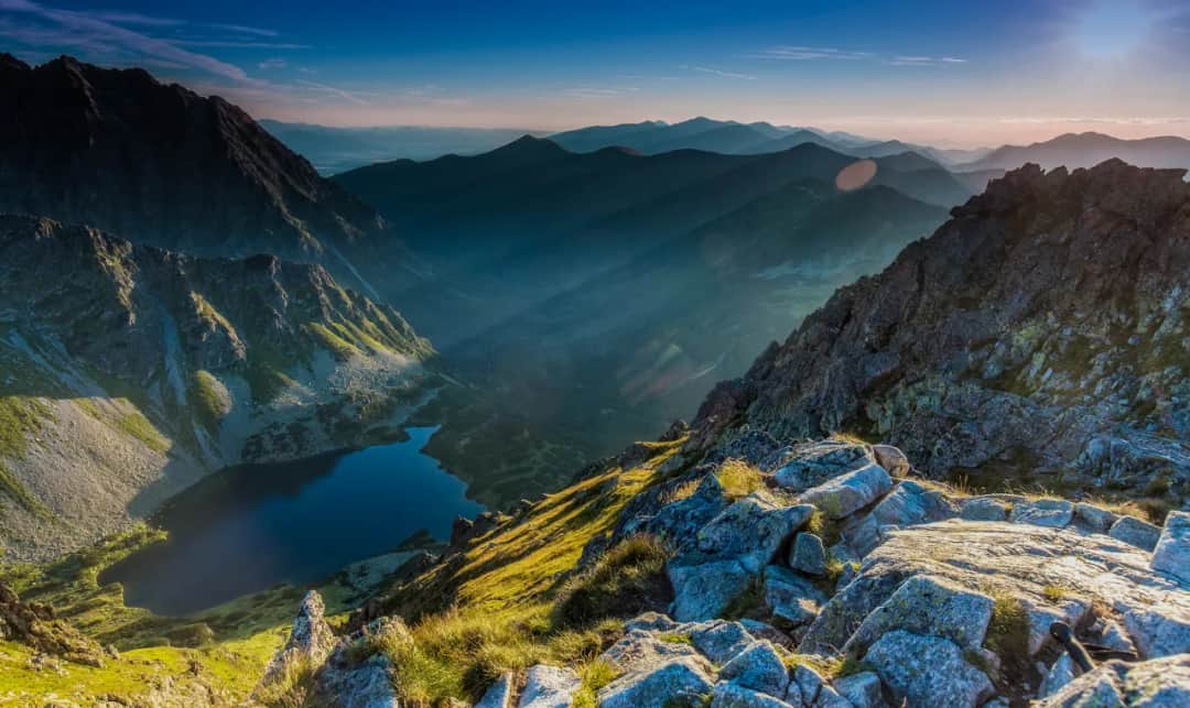 Najlepsze szlaki w Zakopanem: odkryj piękne trasy górskie i ich trudności